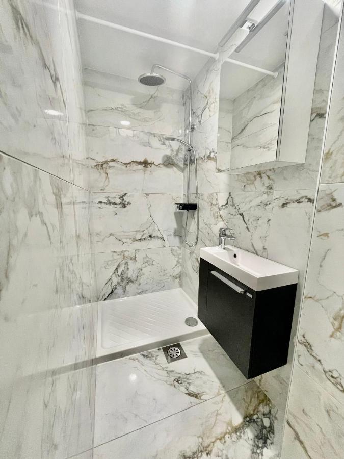 Villa Cebelnk: Sanjska Hisica 4 Km Od Bleda Lesce  Esterno foto